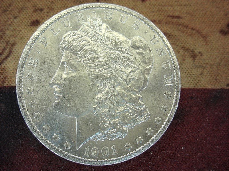 1901 O Morgan Dollar, uncleaned with original patina, from a vintage roll