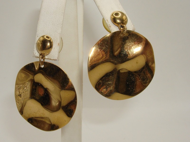 Vintage 1970s Monet Gold-Tone Disc Dangle Earrings