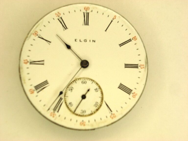 Vintage Elgin Grade 220 pocket watch movement, 1904, running and clean, 15 jewels