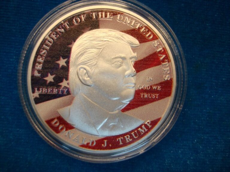 Colorized Donald J. Trump Presidential Medallion, 40mm, Reeded Edge