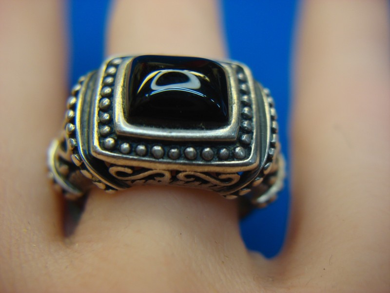 Sterling silver ring with a rectangular onyx stone, size 7 3/4