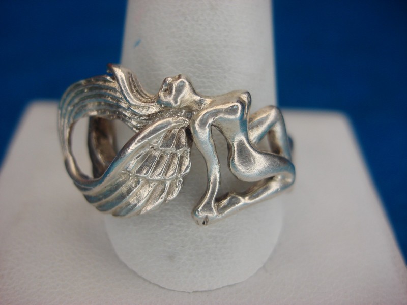 Sterling silver winged fairy or angel ring, size 13