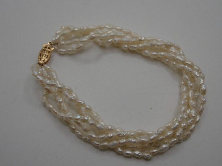 Vintage 14K Gold Freshwater Pearl Bracelet