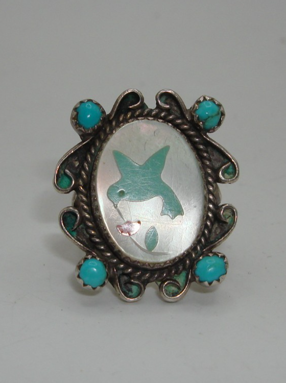 Vintage Zuni sterling silver hummingbird ring with mother-of-pearl and turquoise inlay