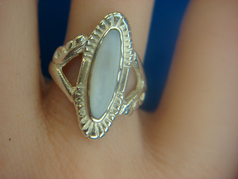 Sterling silver oval abalone ring, size 6 1/4