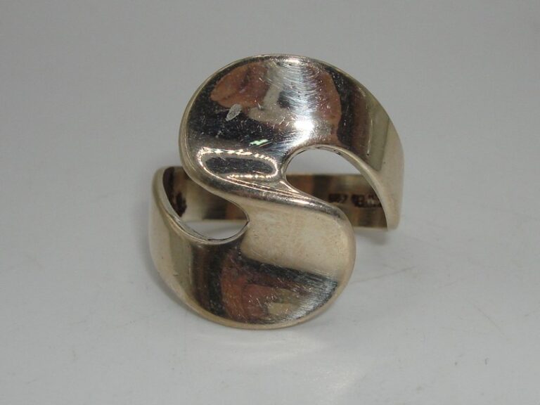 Vintage Israeli sterling silver 925 swirl band ring, size 6